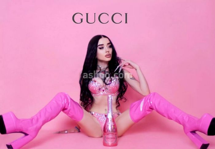 Куртизанка вне зависимости от статуса: Искусство интима и глубина человеческих отношений Куртизанка вне зависимости от статуса: Искусство интима и глубина человеческих отношений